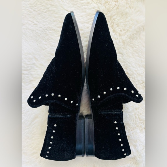 Steven By Steve Madden Archie Black Studded Velour Slipper Loafer Shoe Size: 6 - Picture 3 of 5
